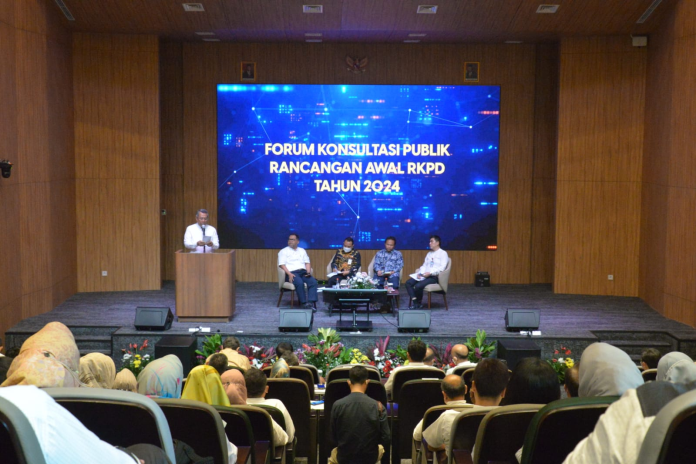 Buka Forum Konsultasi Publik RKPD 2024, Benyamin Ajak Warga Beri Masukan