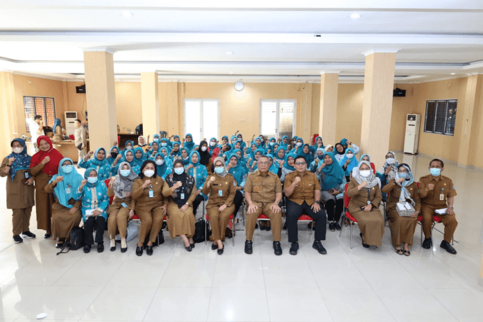 Wali Kota Benyamin Akan Naikan Insentif Kader Posyandu