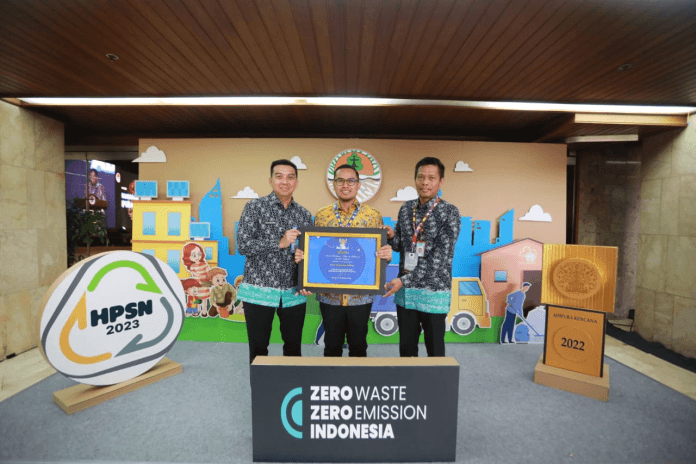 Pemkot Tangsel Raih Sertifikat Adipura 2022