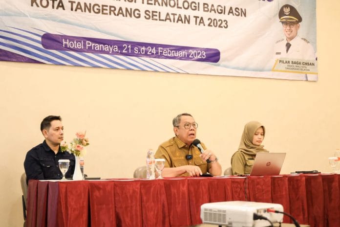 Buka Pelatihan Pengembangan IT, Benyamin: ASN Harus Kuasai Teknologi