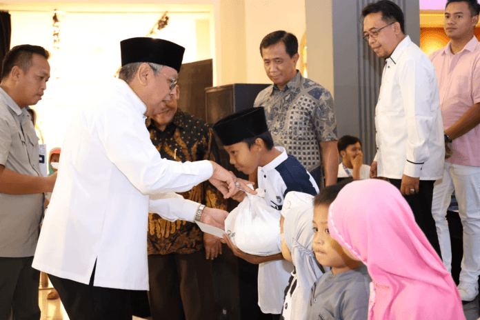 Hadir di Distrik Berisik, Benyamin: Berikan Pemahaman Zakat ke Generasi Muda