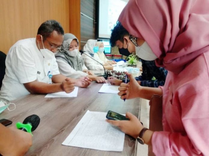 Sejak 2021, Sebanyak 564 Mahasiswa Menerima Bansos Biaya Kuliah dari Pemkot Tangerang