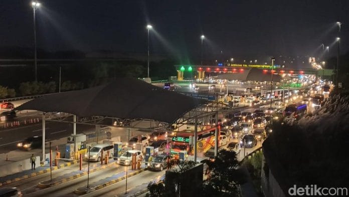 Jakarta Siap Macet Lagi, 1,8 Juta Kendaraan Sudah Balik dari Kampung