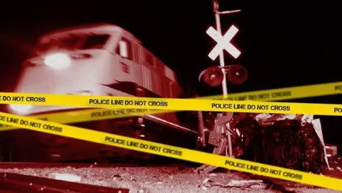 Motor Matic Tertabrak Kereta Api di Cilegon, 1 Bocah Tewas dan 2 Korban Luka Berat