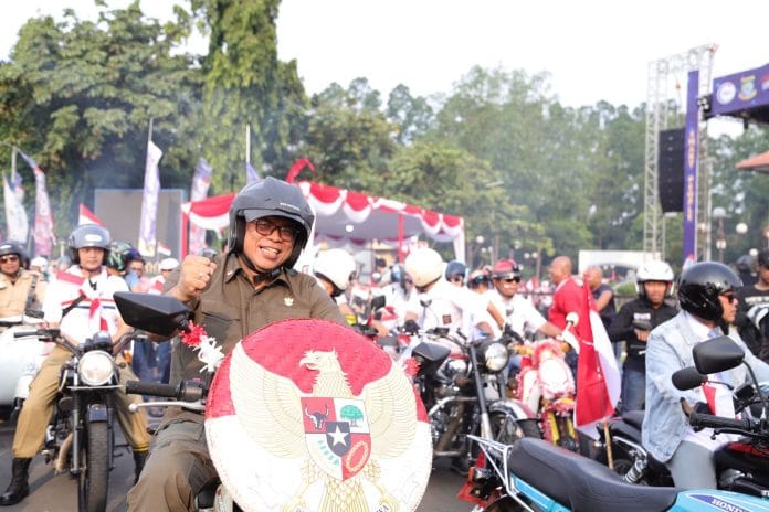 Sebanyak 2.000 Pemotor Konvoi Semarakkan Kemerdekaan Keliling Kota Tangerang 