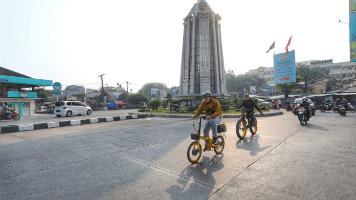 Langkah Kurangi Polusi, Pemkot Tangsel Siapkan Bus Antar Jemput Sekolah