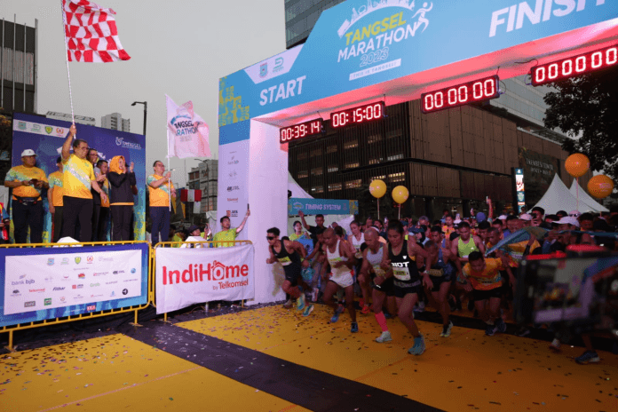 Dilepas Wali Kota Benyamin, Ribuan Peserta Ikuti Tangsel Marathon 2023