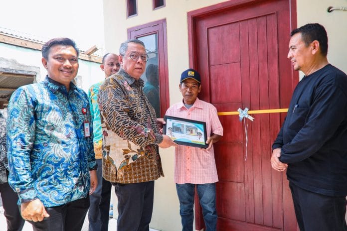 Warga Ciputat Ucap Syukur Rumahnya Nyaman Usai Dibedah Pemkot Tangsel