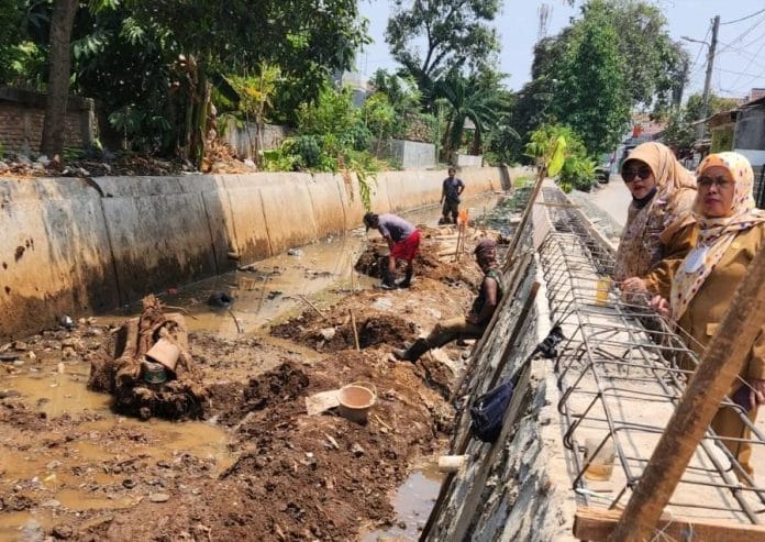 Antisipasi Musim Penghujan, Pemkot Tangerang Lakukan Pembangunan Turap Kali Wadas Ciledug