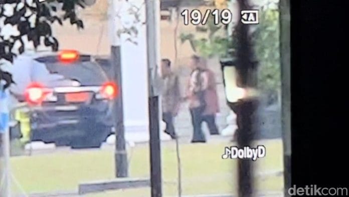 SBY Dikabarkan Bertemu Jokowi Hampir 1 Jam di Istana Presiden