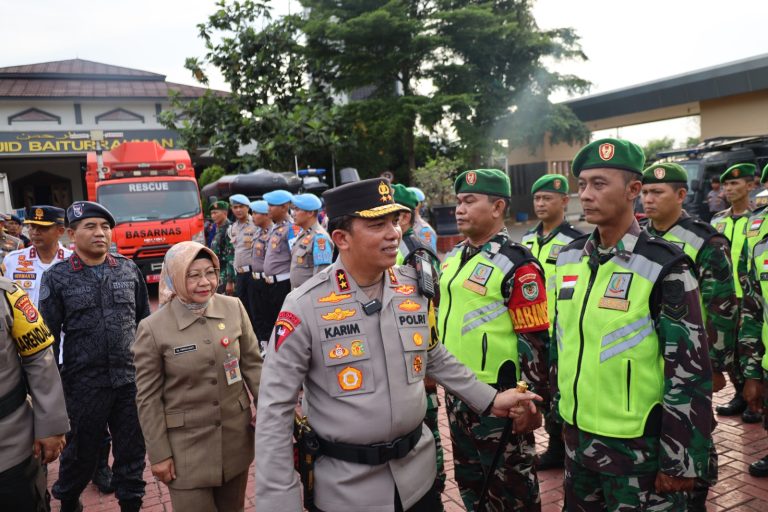 Sebanyak 1.364 Personel Diterjunkan untuk Amankan Natal dan Tahun Baru di Banten
