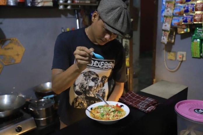 Rekomendasi Kuliner Malam di Warkop Unaku Kota Tangerang