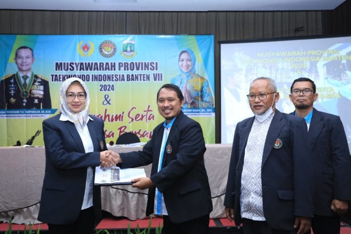 Airin Rachmi Diany Kembali Terpilih Jadi Ketua Taekwondo Banten
