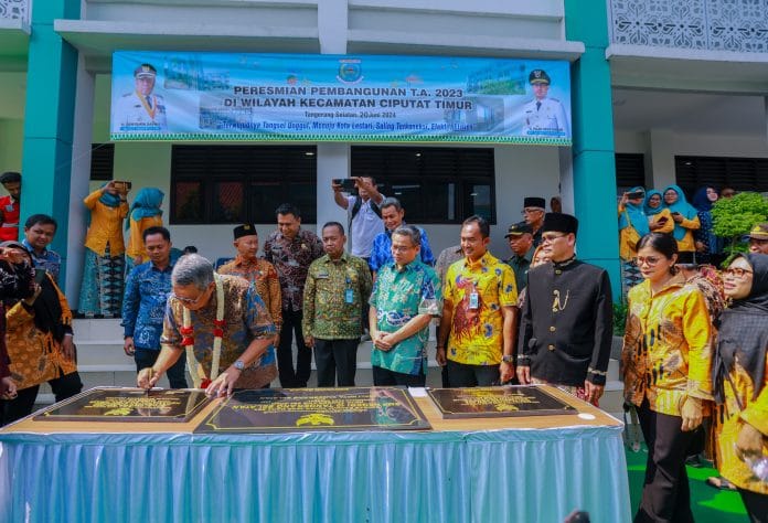 Penuhi Kebutuhan Infrastruktur Pendidikan, Walikota Benyamin Resmikan Gedung Baru SMPN 10 Tangsel