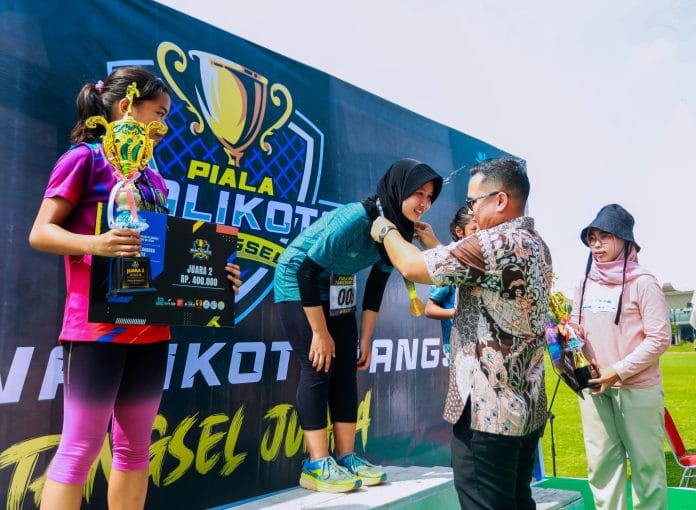 Pilar Saga Ichsan Terpukau Potensi Atlet di Piala Wali Kota Tangsel
