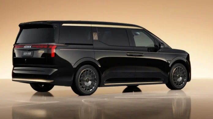 Zeekr Luncurkan Mobil Listrik dengan Logo Berlapis Emas 24 Karat