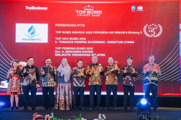 Wali Kota Benyamin Raih Penghargaan Top Pembina BUMD 2025