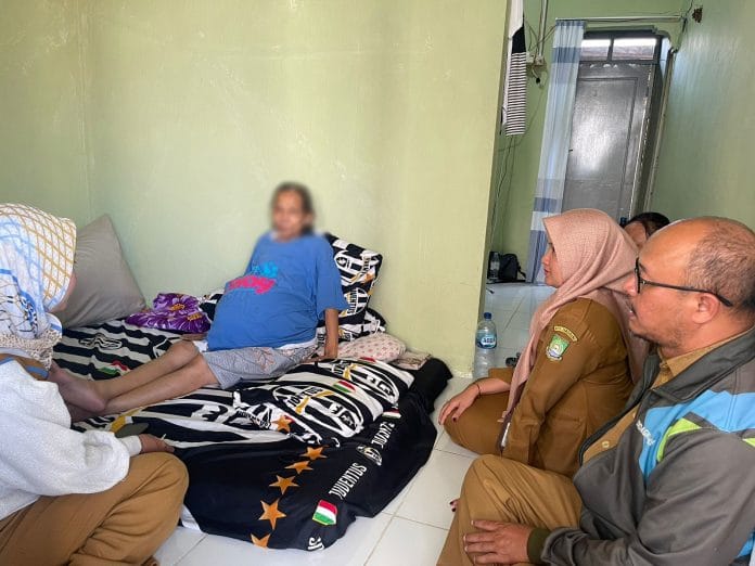 Warga Periuk Pengidap Tumor Dapat Bantuan dari Pemkot Tangerang