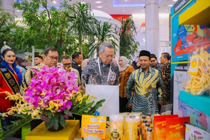Booth Paviliun Tangsel Jadi Pusat Perhatian Peserta Apeksi ke-7