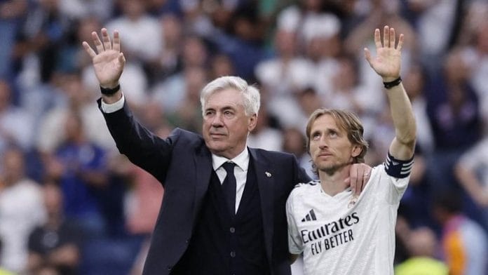 Momen Perpisahan Penuh Haru Ancelotti dan Modric dengan Real Madrid