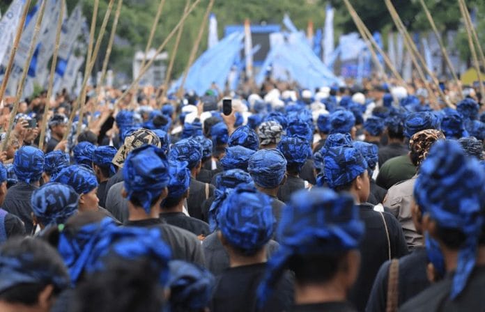 1.769 Warga Baduy dan 19 Duta Besar Negara Sahabat Ikut Tradisi Seba Baduy 2025