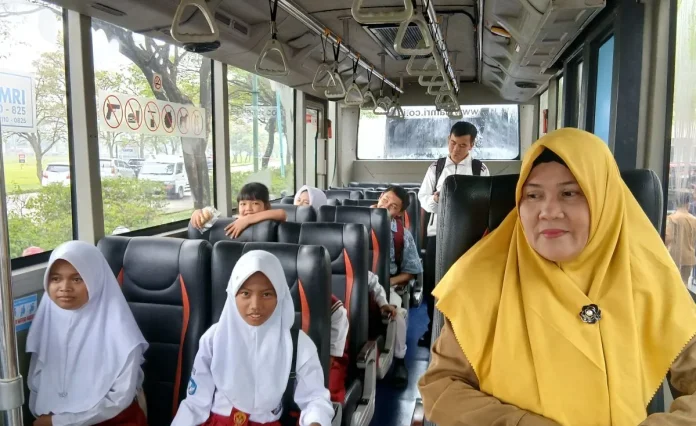 Pemkab Tangerang Sediakan Bus Sekolah Gratis Bagi Pelajar SD, SMP dan SMA