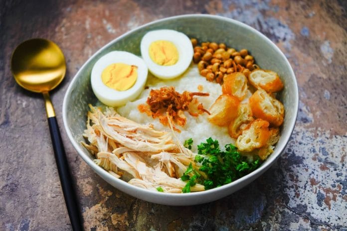 Bubur Ayam dan Nasi Goreng Masuk Daftar 50 Menu Sarapan Terlezat Versi TasteAtlas