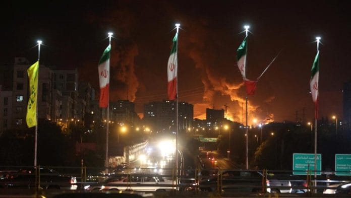 Stabilitas Dunia Terancam Setelah Infrastruktur Energi Iran Hancur Diserang Israel