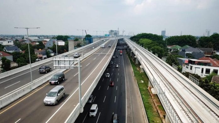 Long Weekend Selesai, 127 Ribu Kendaraan Balik ke Jakarta via MBZ