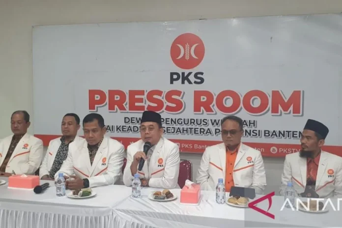 PKS Copot Budi Prajogo Dari Pimpinan DPRD Banten Buntut Dugaan Kasus Bikin Memo Titip Siswa Saat SPMB 2025