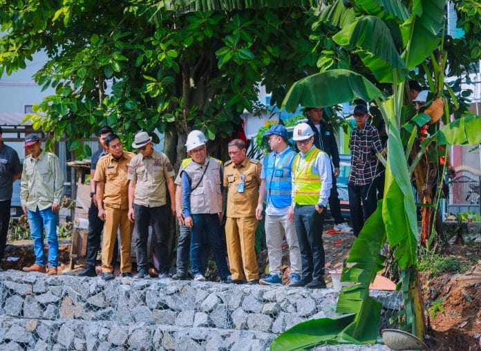 Pemkot Tangsel Bangun Turap dan Beronjong di Kali Angke untuk Atasi Banjir