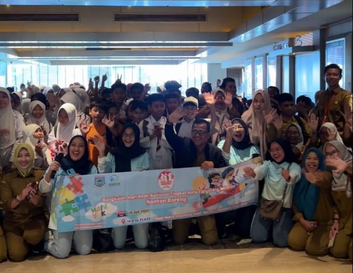 Penguatan Pendidikan Karakter, Pemkot Tangsel Ajak Ratusan Siswa SD Nobar Film Jumbo