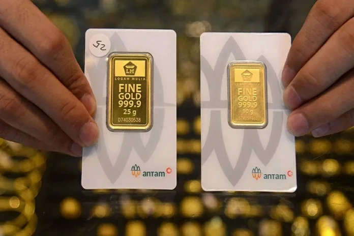 Daftar Harga Emas Antam Hari Ini 11 Juli 2025, Naik Rp 4.000 per Gram