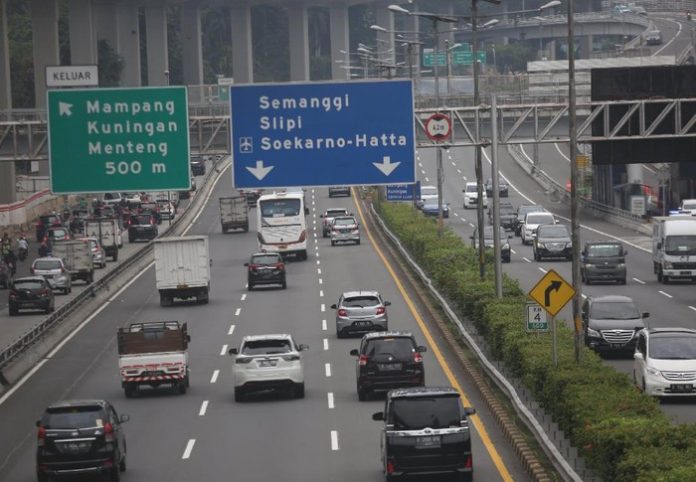 Catat! Ini Daftar Sejumlah Gerbang Tol Jakarta yang Ditutup Sementara, Macet Mulai Mengular