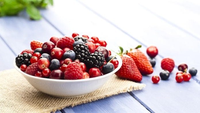 SERANG - Menurunkan berat badan seringkali dianggap sebagai proses yang kompleks dan penuh tantangan. Namun, salah satu caranya adalah memilih asupan makanan yang tepat.