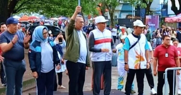 Wali Kota Benyamin Lepas Ribuan Peserta Road to Tangsel Marathon 2025 di CFD BSD