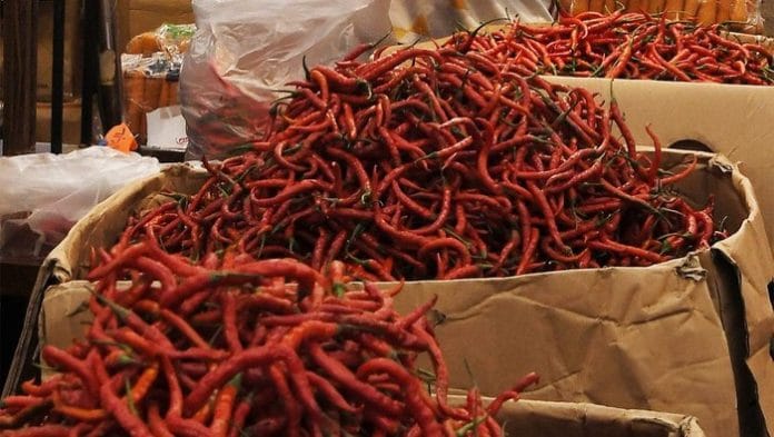 Bapanas Rilis Harga Bahan Pokok Terbaru, Beras-Ayam Turun, Cabai Mulai Naik