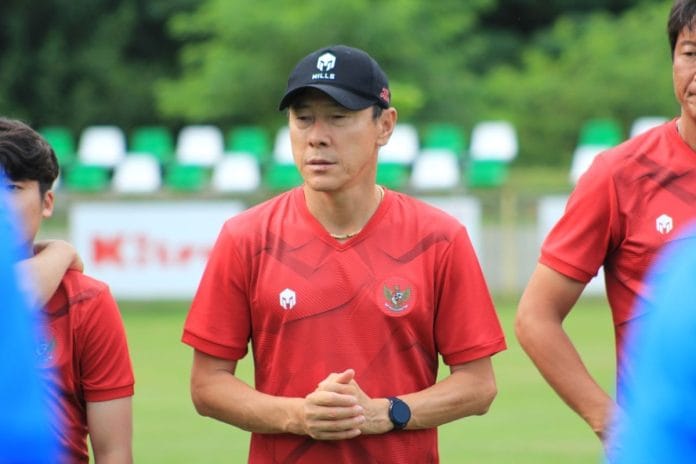 STY Buka Peluang Kembali Latih Timnas Indonesia, Usai Kluivert Dipecat