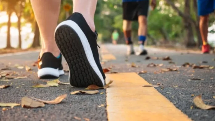 Berjalan 10 Menit Setelah Makan, Efeknya Bisa Kalahkan Olahraga Berat