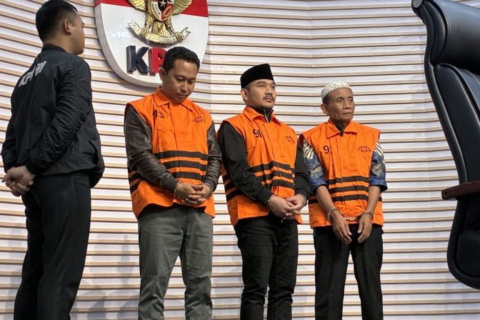 Bupati Bekasi dan Ayahnya Jadi Tersangka OTT KPK Kasus Suap Ijon Proyek