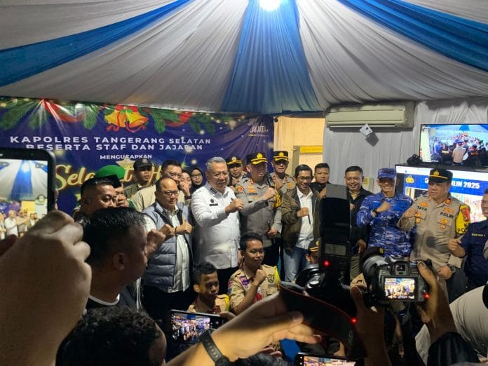 Wali Kota Tangsel Pantau Langsung Malam Tahun Baru, Kota Aman hingga Pelosok